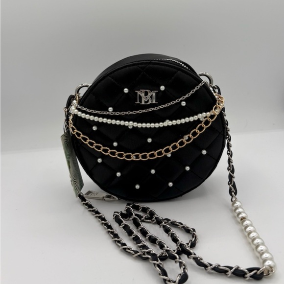 Badgley Mischka Handbags - Badgley Mischka Black Quilted Crossbody with Pearls and Chains